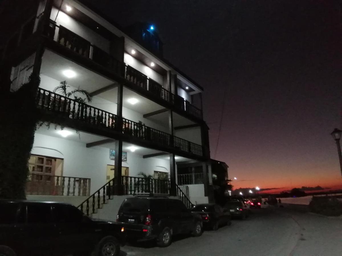 La Posada De Don Jose フローレス エクステリア 写真